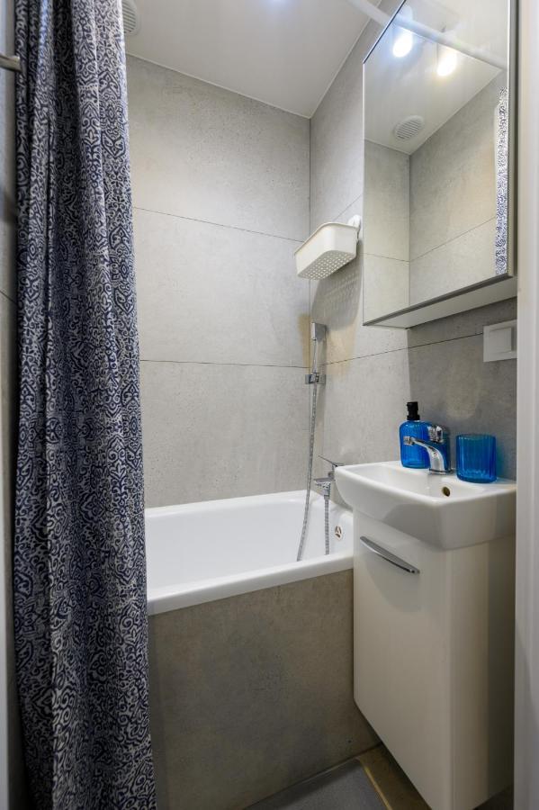 Apartament Blue Brzezno Prostywynajem Gdansk Brzezno Apartment Bagian luar foto